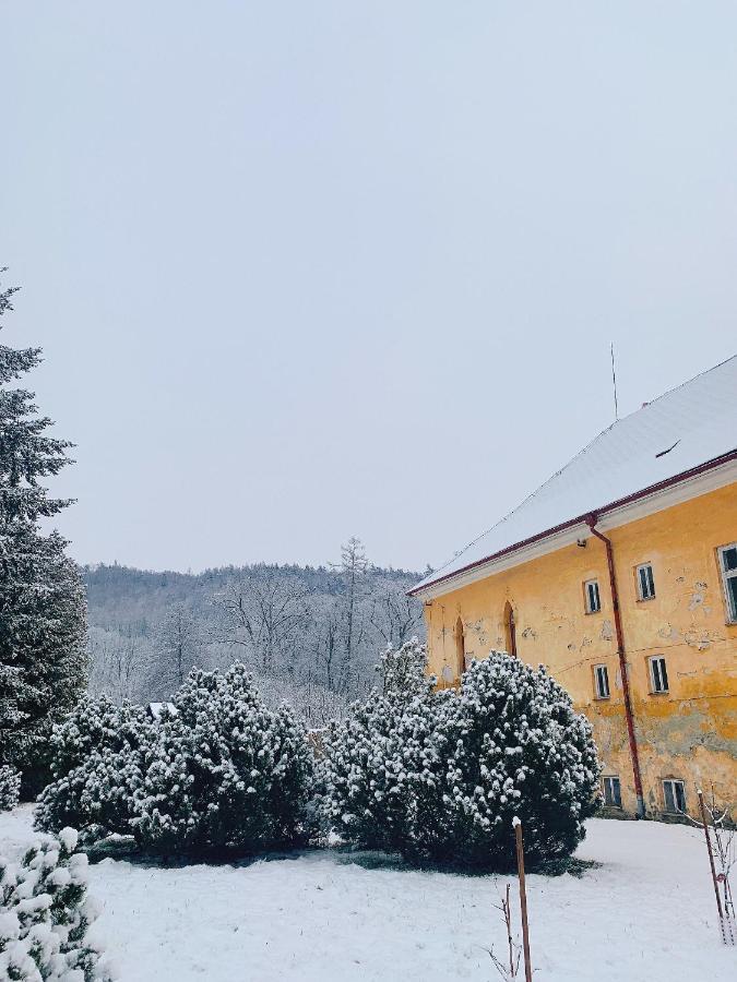 Zamek Ruda Nad Moravou Apartment Exterior foto